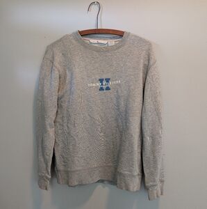 Vintage Tommy Hilfiger Gray Crewneck | Size Small